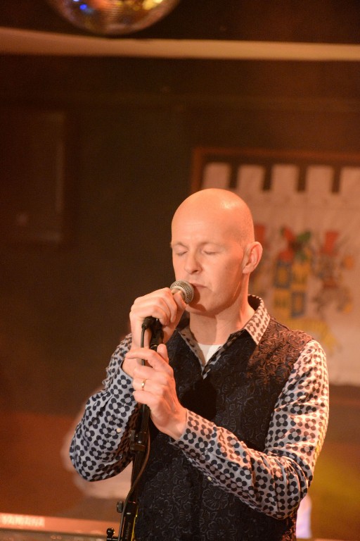 ../Images/Heel Noordwijkerhout zingt Hazes 370.jpg
